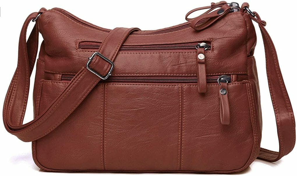 11 Best Crossbody Bags for Petites (and How to Choose One) - 160grams