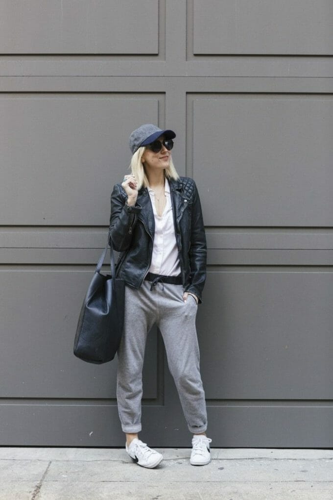What To Wear With Sweatpants Women? (13 Outfit Ideas for 2021) - 160grams