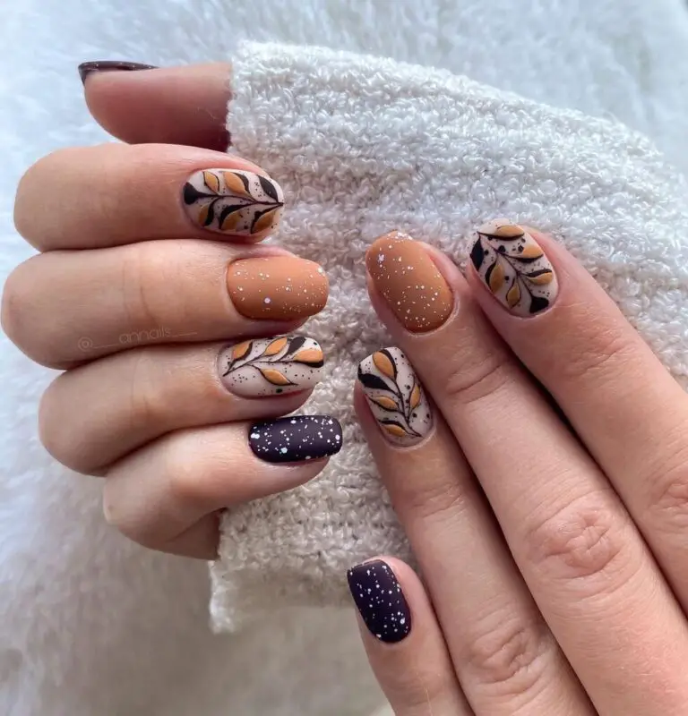 27 Nail Ideas to Spice Up Your Fall: Crisp & Creative