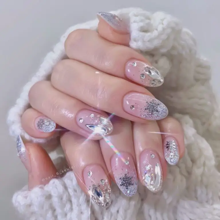30 Winter Nail Designs to Sleigh the Season: Frosty Elegance