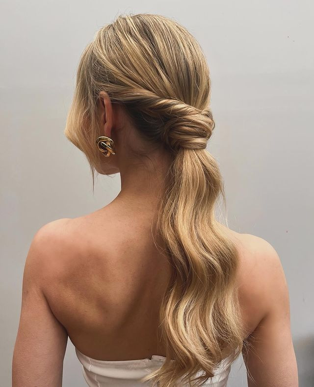 32 Valentine Hairstyles for Unforgettable Moments: Heart-Stopping Styles