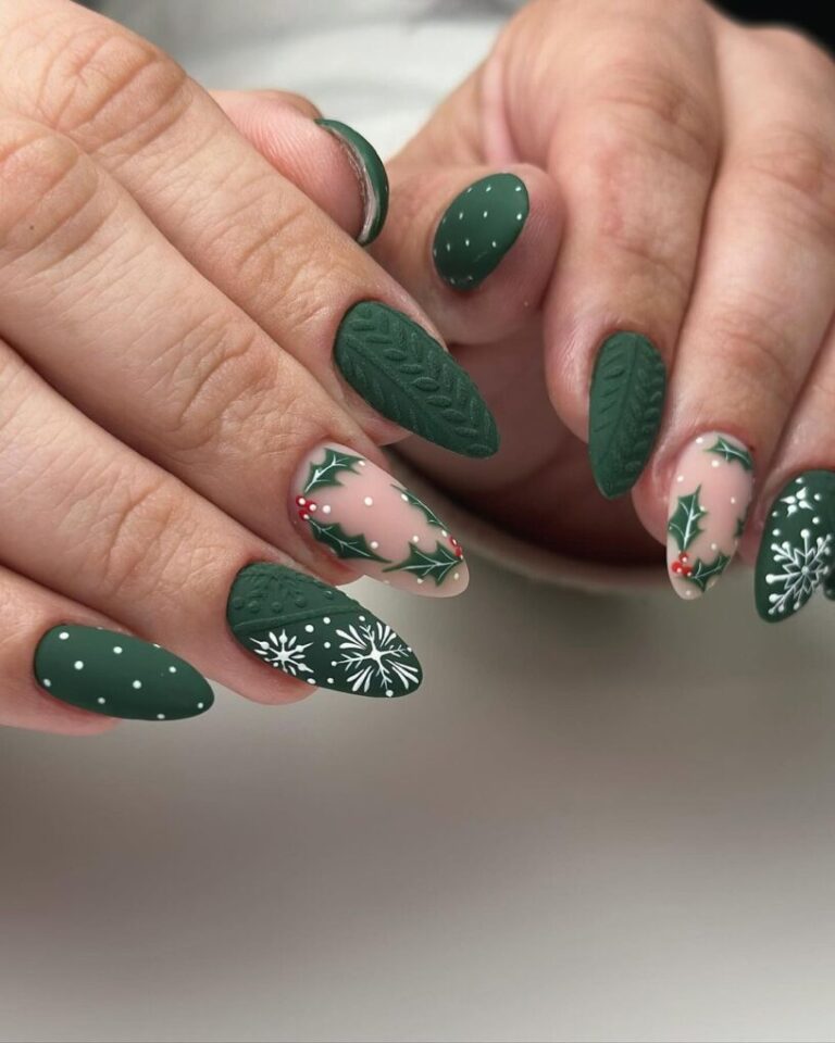 30 Green Christmas Nail Designs for the Conscious Fashionista: Eco-Glam Galore