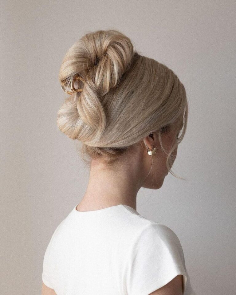 24 Easy Hairstyle Ideas for Busy Mornings: Quick Fixes