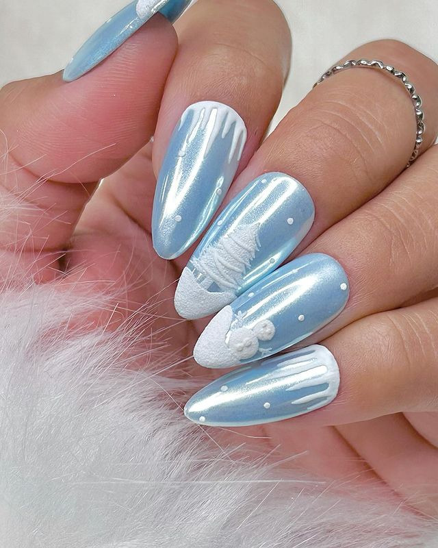 34 Winter Funky Manicures: Chill Vibes, Hot Nails